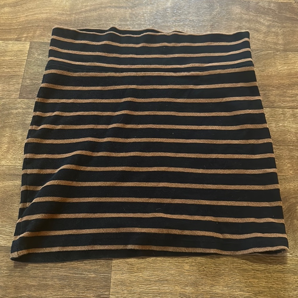 Forever 21 Women’s Medium skirt